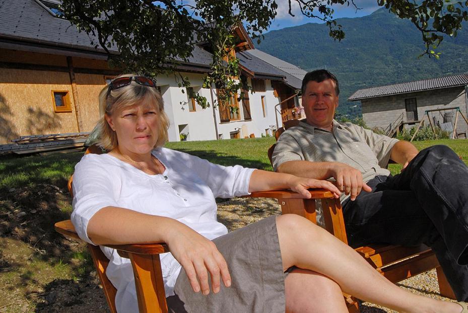 Chalet La Ferme De Noemie Mercury ภายนอก รูปภาพ