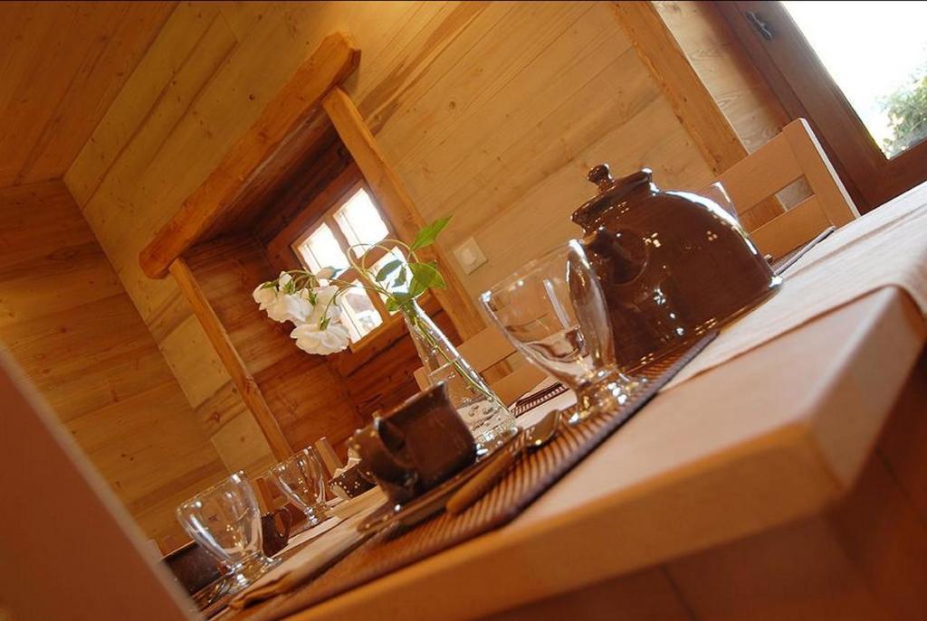 Chalet La Ferme De Noemie Mercury ภายนอก รูปภาพ